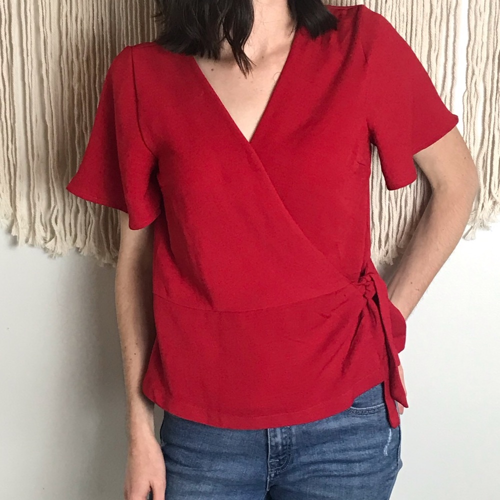 5/$25 Urban Romantics Red Peplum V-Neck Wrap Top